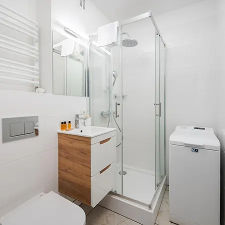 Ochota Stylish By Bookinghost *