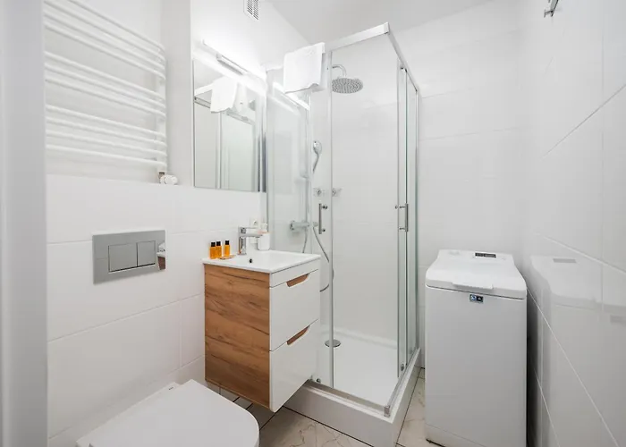 Ochota Stylish By Bookinghost *